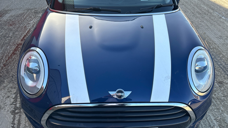 MINI Hatchback 1.5 Cooper 3dr Petrol Hatchback